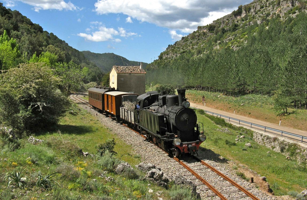 Green train of Sardinia locomotive