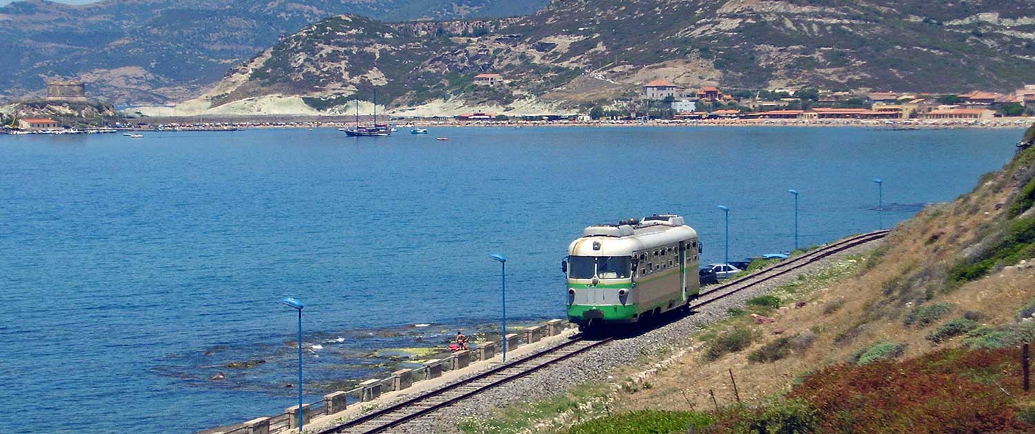 Train Vert de Sardaigne à Bosa Marina
